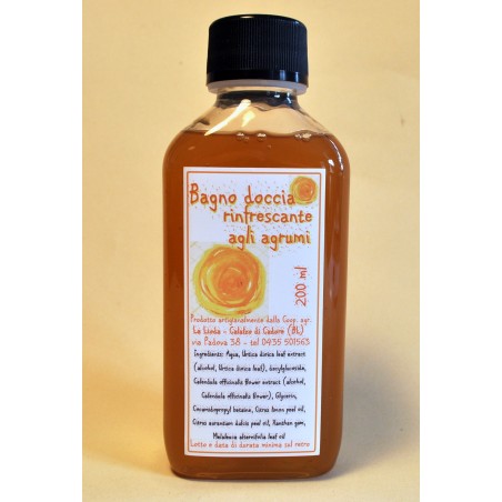 Bagno doccia rinfrescante agli agrumi
